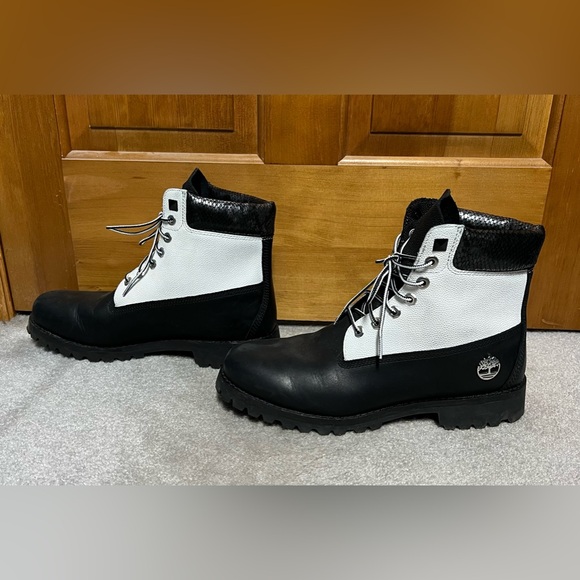 Timberland Men's Premium 6" Black Boots Social Scene black white leather size 11 - Picture 2 of 13